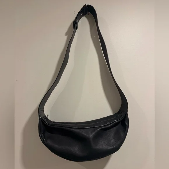 SWING CROSSBODY BAG - LEATHER - Picture 5 of 8